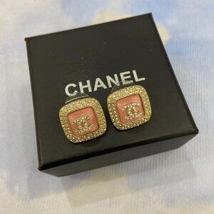 Chanel gold classic earrings